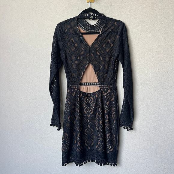 For Love & Lemons Florence Black Geometric Lace Mini Dress Size Medium - Picture 4 of 7